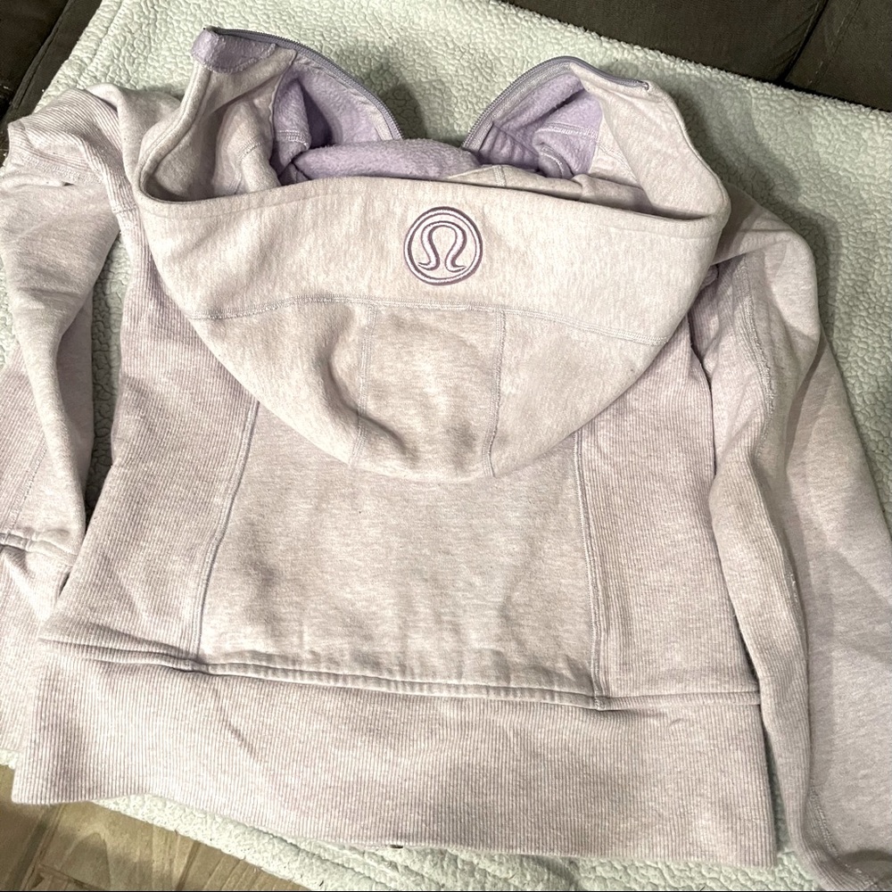 lululemon jacket